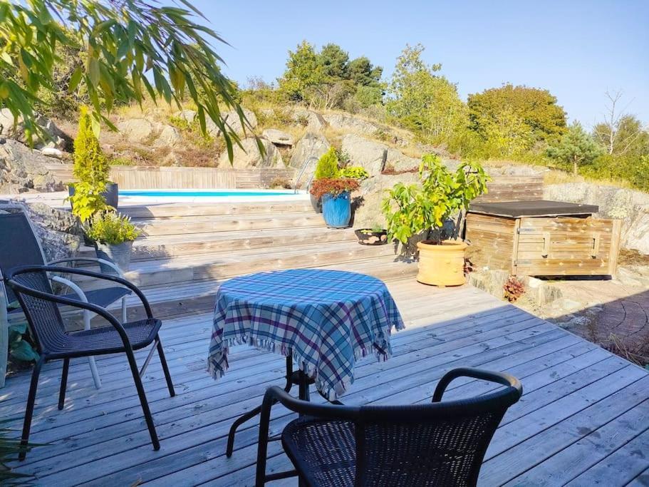 Appartamento Quiet And Comfy With Swimming Pool Onsala Esterno foto